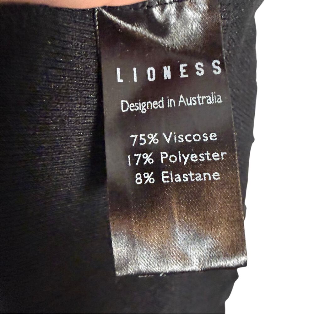 Lioness Field of Dreams Black 2 Piece Muscle Top
Foldover Maxi Skirt Set Small - Picture 8 of 14